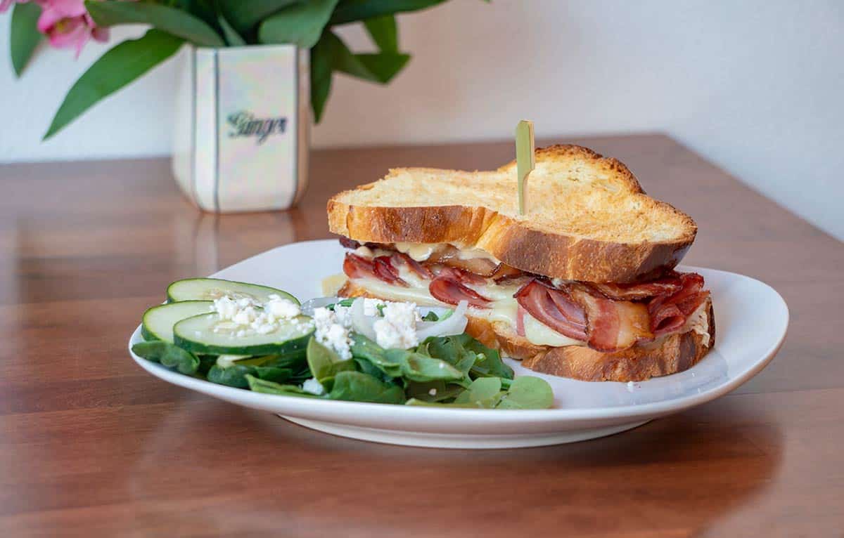 hamgruyeresandwichchallahbread3 Meringue Bakery & Cafe